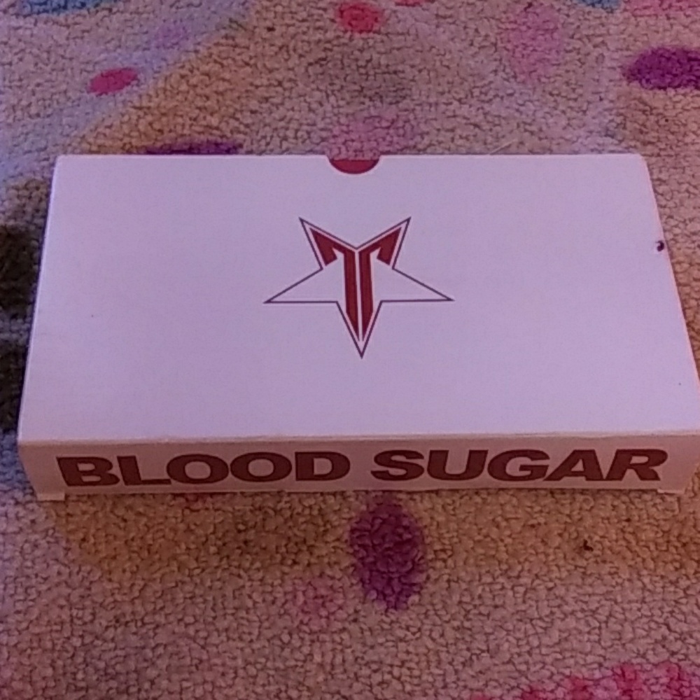 Jeffree Star Blood Sugar Pallete new